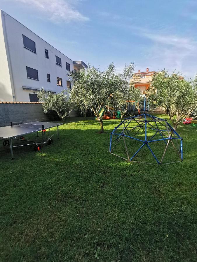 Apartmani Viktorija Fažana Eksteriør billede