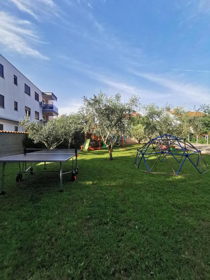 Apartmani Viktorija Fažana Eksteriør billede