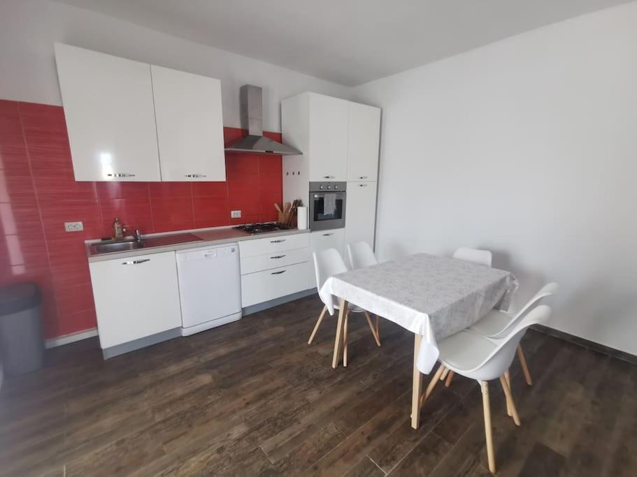 Apartmani Viktorija Fažana Eksteriør billede